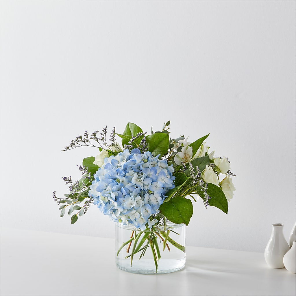 Coastal Blossom Bouquet – TALLEY'S FLOWER SHOP, King NC