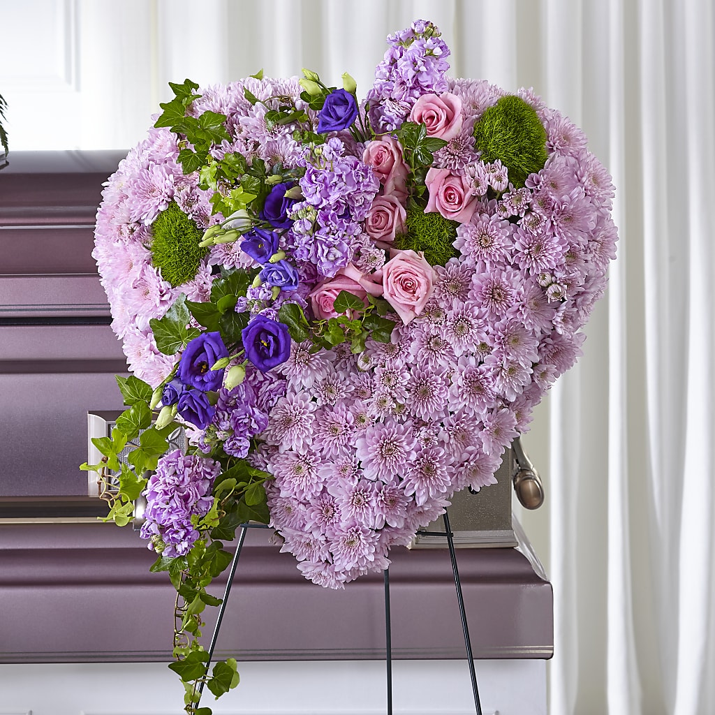 Treasured Love Standing Heart – TALLEY'S FLOWER SHOP, King NC