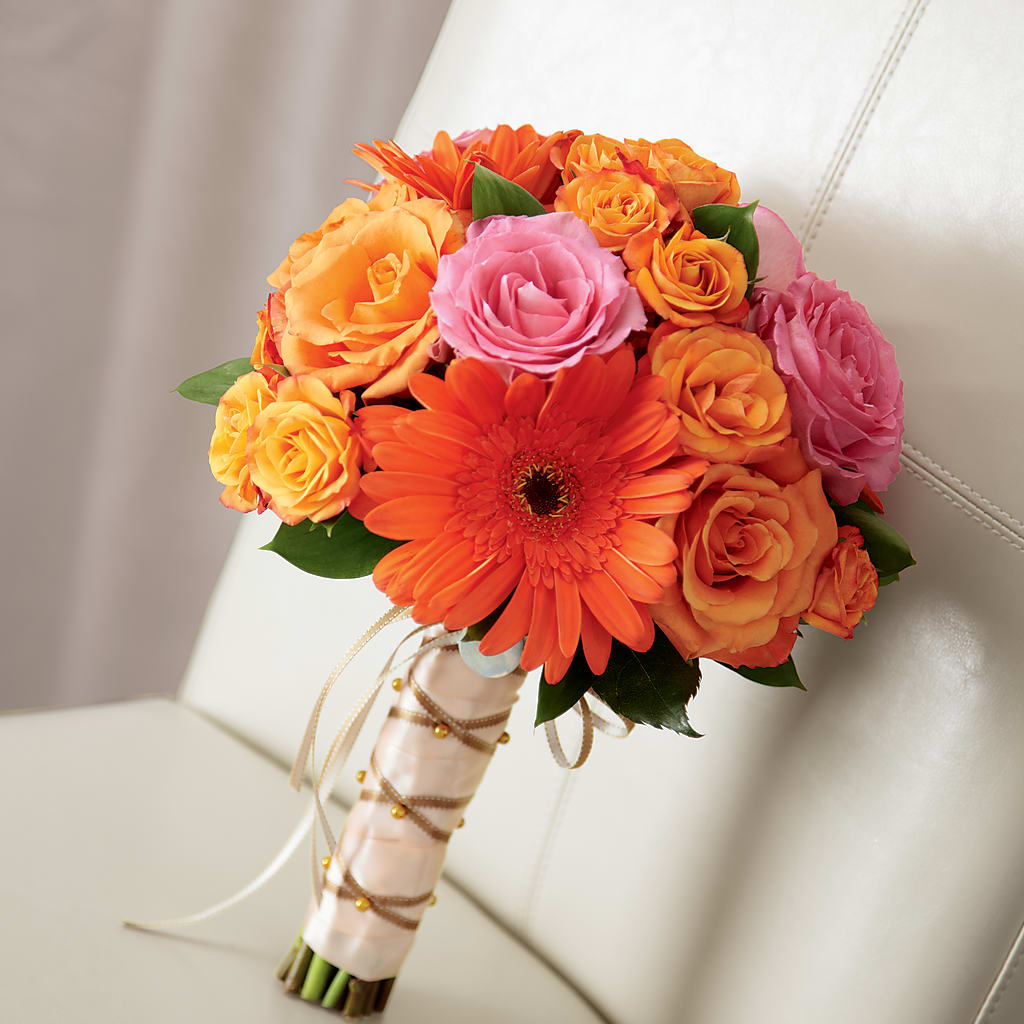 Lifetime of Love Bouquet – TALLEY'S FLOWER SHOP, King NC