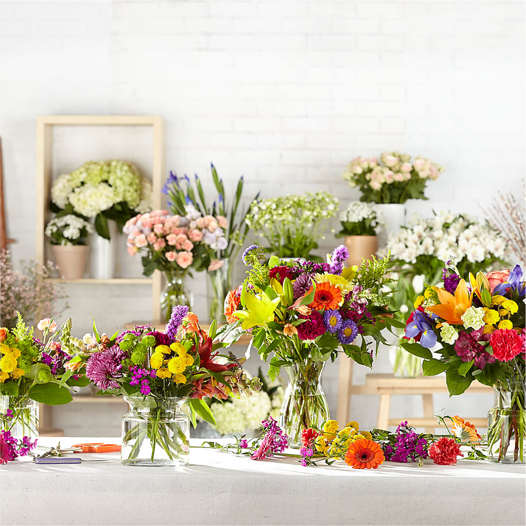 Bold & Bright – A Florist Original – TALLEY'S FLOWER SHOP, King NC