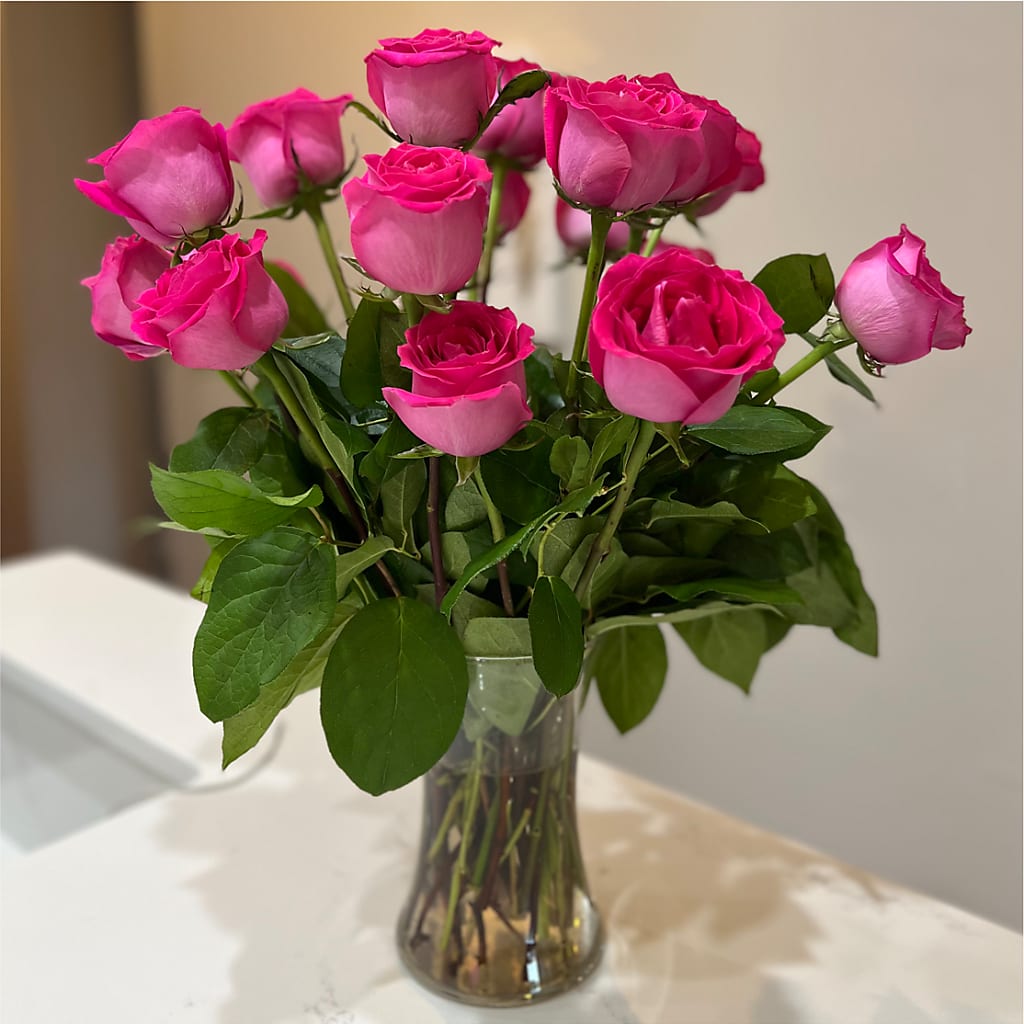 Long Stem Pink Rose Bouquet – TALLEY'S FLOWER SHOP, King NC