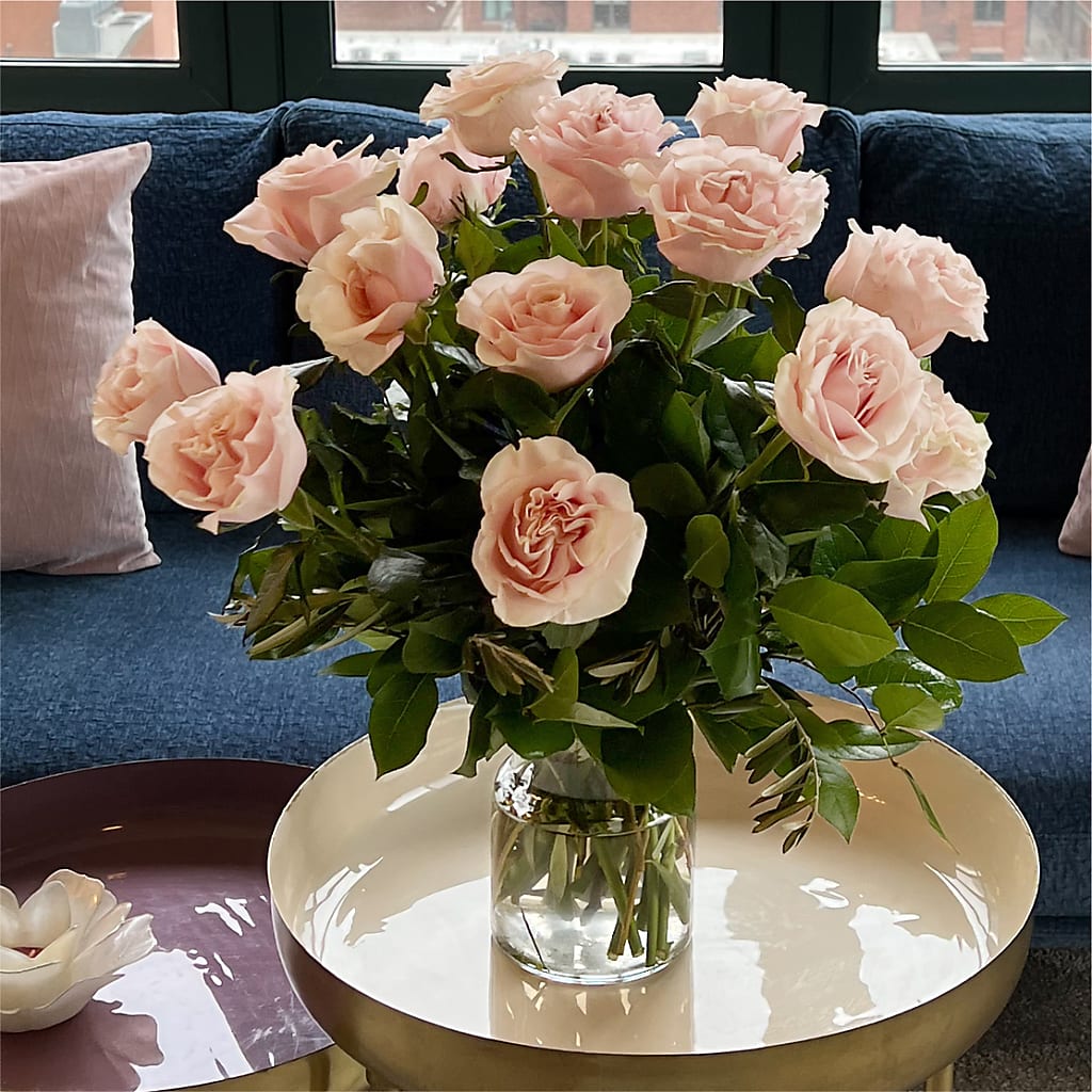 Long Stem Pink Rose Bouquet – TALLEY'S FLOWER SHOP, King NC