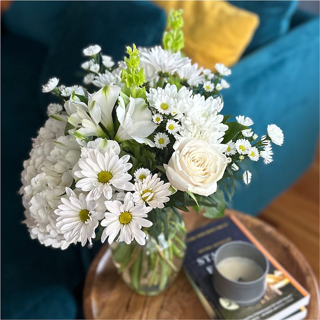 Classic Ivory – A Florist Original – TALLEY'S FLOWER SHOP, King NC