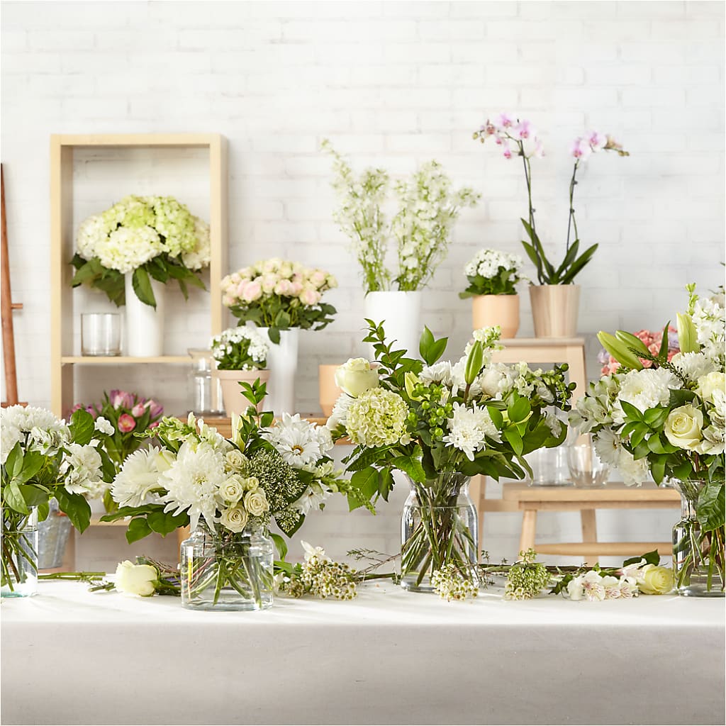Classic Ivory – A Florist Original – TALLEY'S FLOWER SHOP, King NC