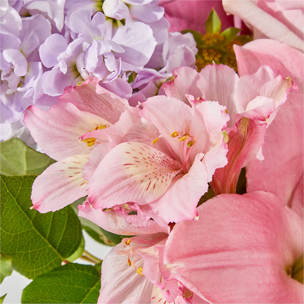 The Crown Jewel Bouquet – TALLEY'S FLOWER SHOP, King NC