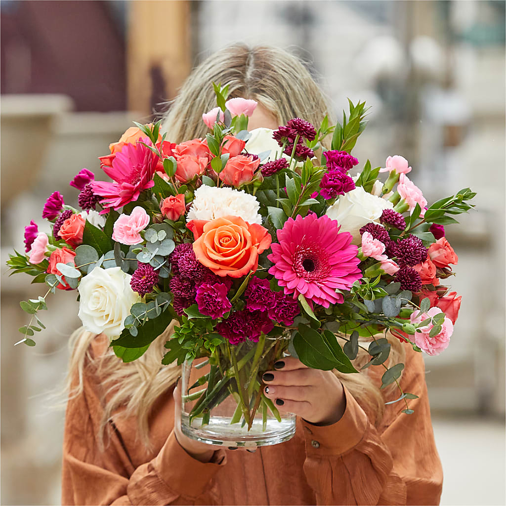 Smell the Roses Bouquet – TALLEY'S FLOWER SHOP, King NC