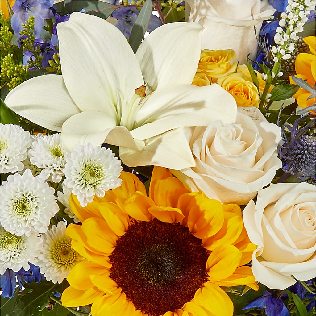 Wonderfully Sunny Bouquet – TALLEY'S FLOWER SHOP, King NC