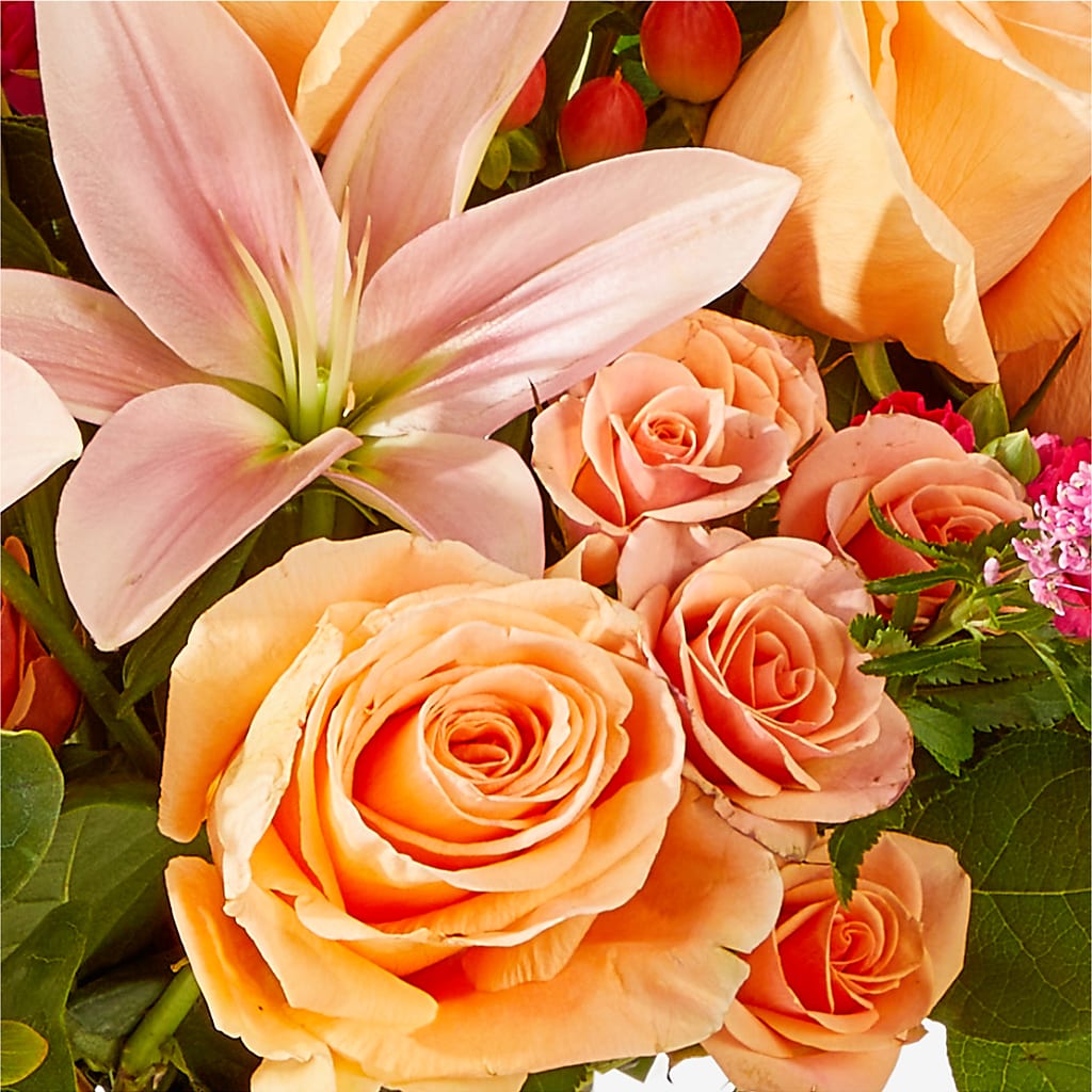 Bisous Bouquet – TALLEY'S FLOWER SHOP, King NC