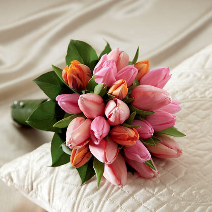 Embraceable Bouquet – TALLEY'S FLOWER SHOP, King NC